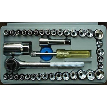 Σετ Καστάνιας με Καρυδάκια AIWA 40 Τεμαχίων σε Κασετίνα