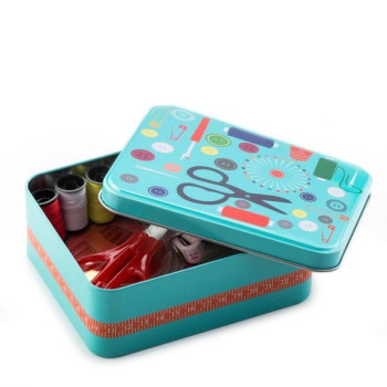 Σετ Ραπτικής σε Μεταλλικό Κουτί 90 τεμαχίων